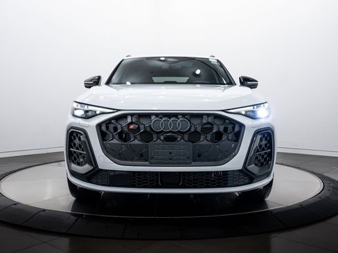 New 2025 Audi SQ5 Premium Plus image 26