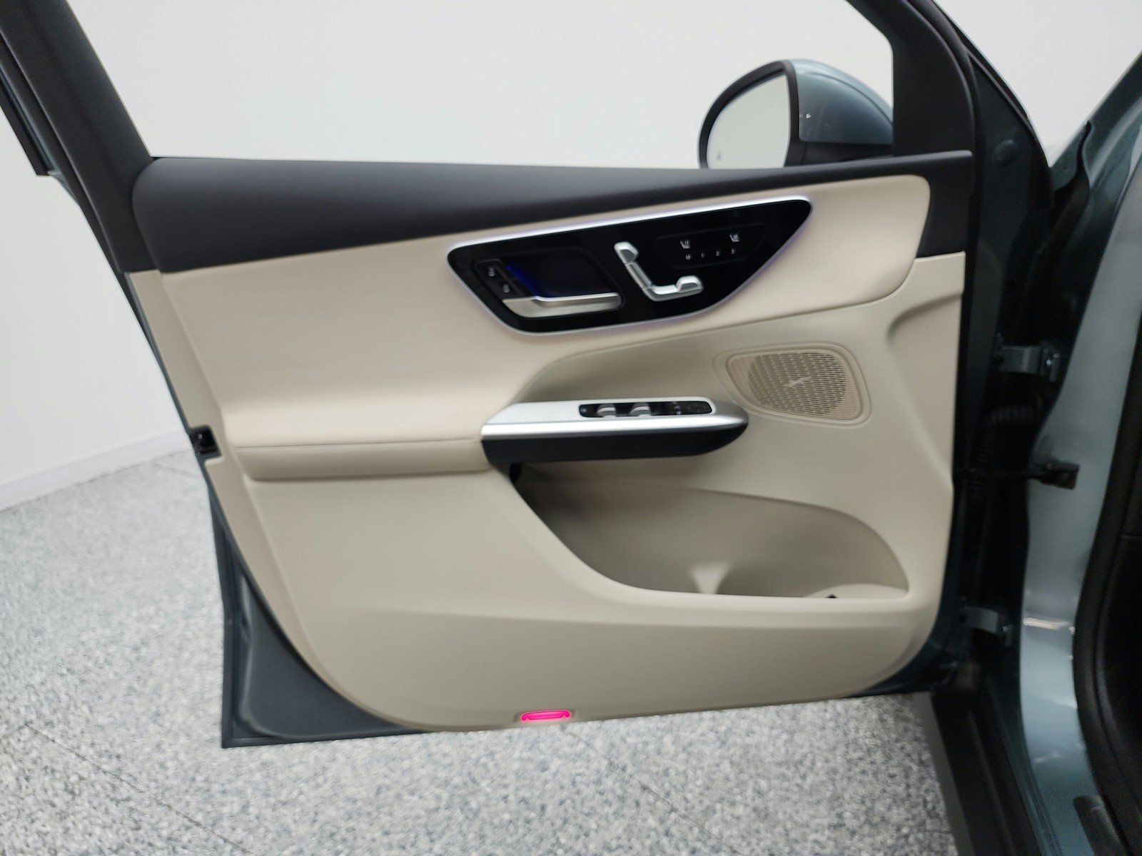 Certified 2026 Mercedes-Benz GLC 300 image 13