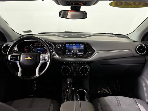 Used 2020 Chevrolet Blazer LT image 19