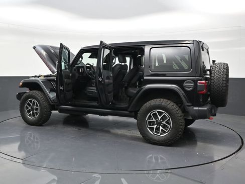 Used 2026 Jeep Wrangler Unlimited Rubicon image 32