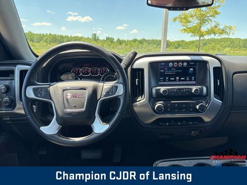 Used 2017 GMC Sierra 1500 SLE AWD/4WD image 2