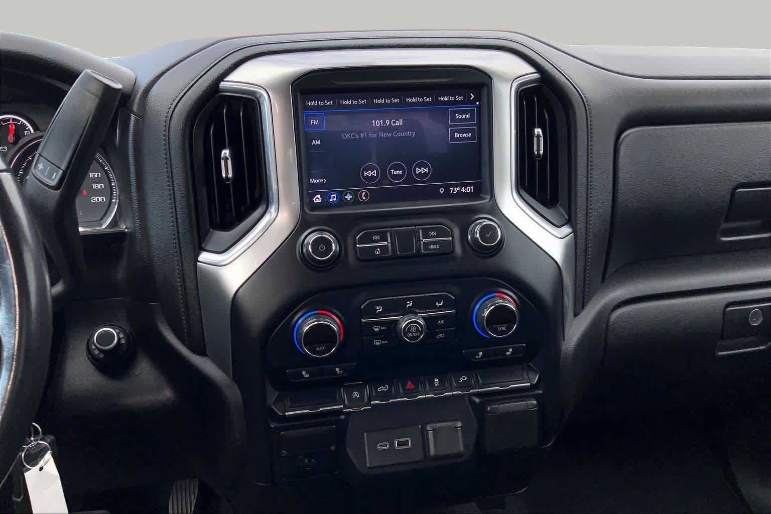 Used 2020 Chevrolet Silverado 1500 LT w/ Fleet Comfort Package AWD/4WD image 7