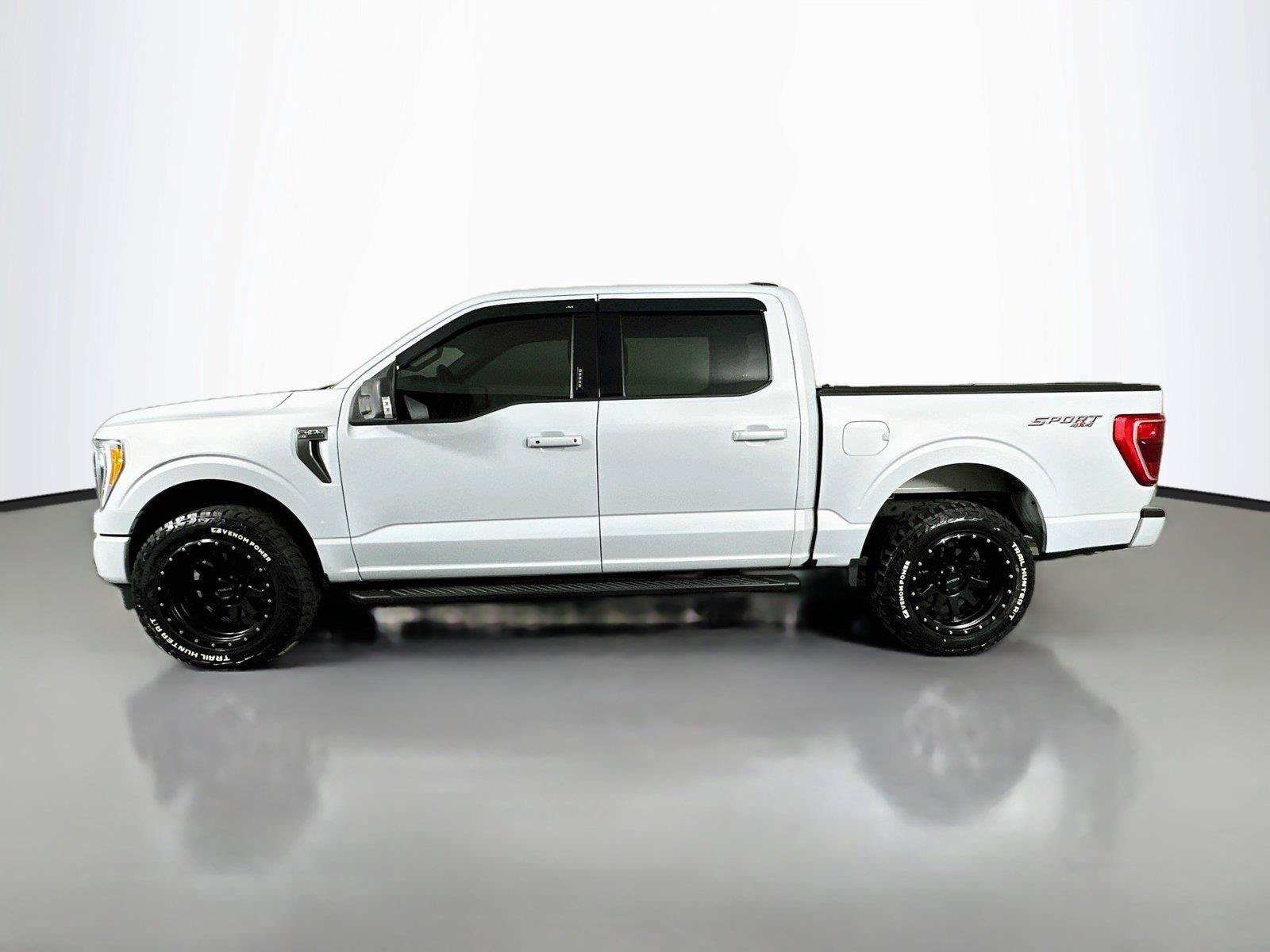 Used 2021 Ford F150 XLT w/ Equipment Group 302A High AWD/4WD image 8