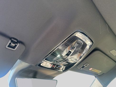 New 2026 Cadillac Vistiq Sport w/ LPO, Floor Liner Package image 38