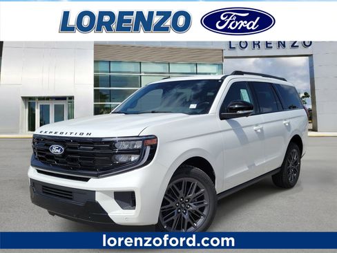 New 2027 Ford Expedition Platinum w/ Stealth Appearance Package RWD image 1