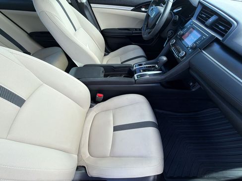 Used 2019 Honda Civic LX image 27
