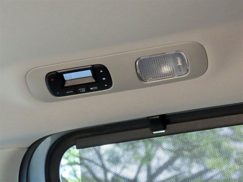 Used 2025 Honda Odyssey EX-L image 19
