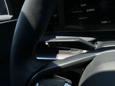 Used 2023 Lucid Air Pure image 24