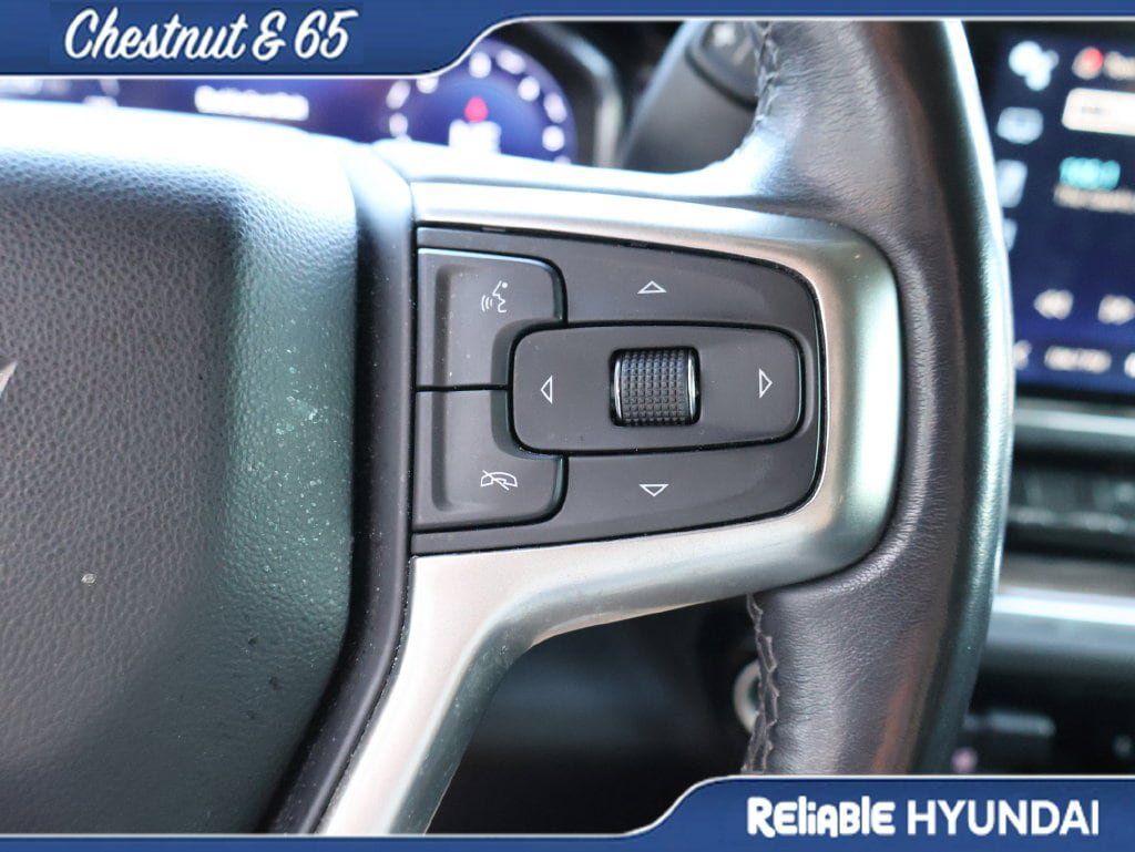 Used 2022 Chevrolet Silverado 1500 RST AWD/4WD image 27