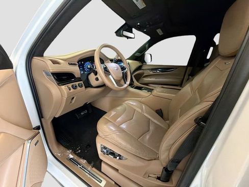 Used 2018 Cadillac Escalade ESV Platinum image 22