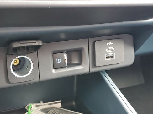 New 2026 Ford Maverick Tremor AWD/4WD image 25