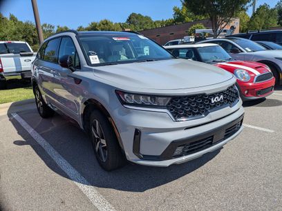 Used 2023 Kia Sorento EX w/ Panoramic Sunroof Package