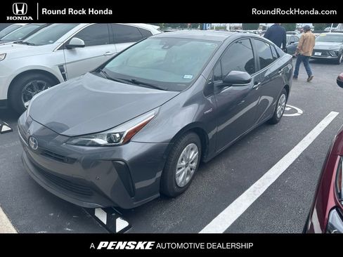 Used 2022 Toyota Prius LE FWD image 1