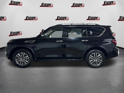 Used 2023 Nissan Armada SL w/ Captain's Chairs Package AWD/4WD image 8