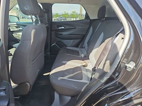 Used 2023 Chevrolet TrailBlazer LT w/ Convenience Package FWD image 25