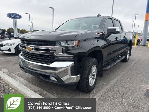 Used 2020 Chevrolet Silverado 1500 LT w/ Convenience Package image 10
