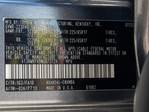 Used 2022 Toyota RAV4 XLE AWD/4WD image 10