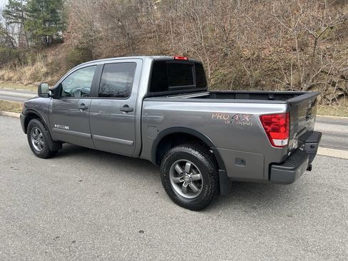 Used 2015 Nissan Titan PRO-4X w/ Pro-4x Luxury Package image 5