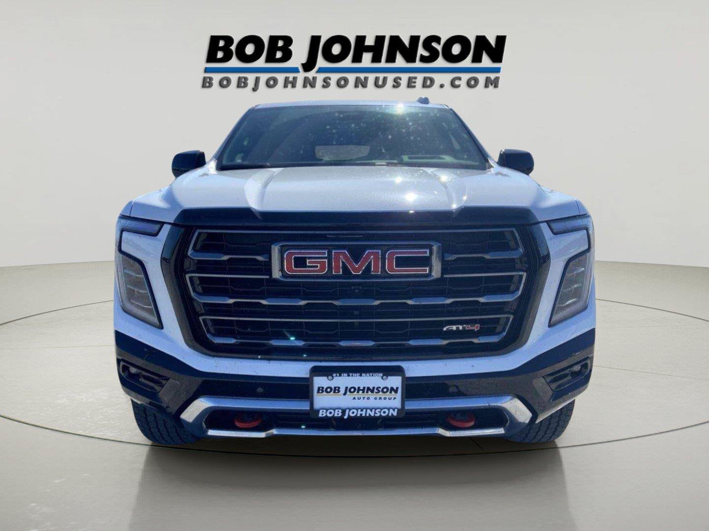 Used 2026 GMC Yukon AT4 w/ AT4 Premium Package AWD/4WD image 2