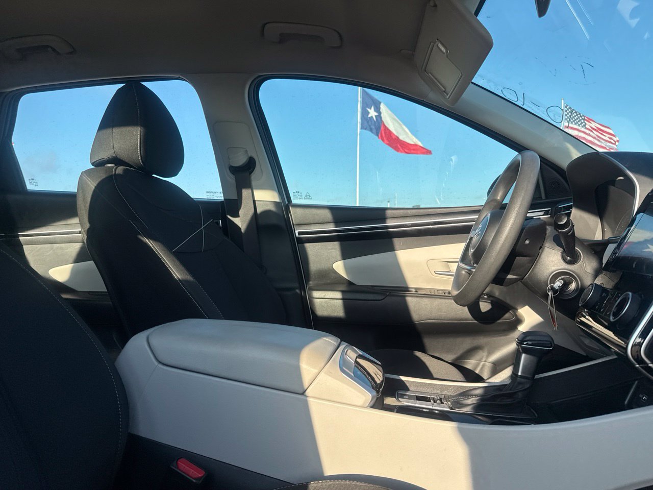 Used 2022 Hyundai Tucson SE w/ Cargo Package FWD image 35