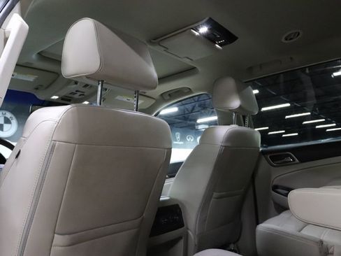 Used 2019 GMC Yukon Denali w/ Denali Ultimate Package image 22