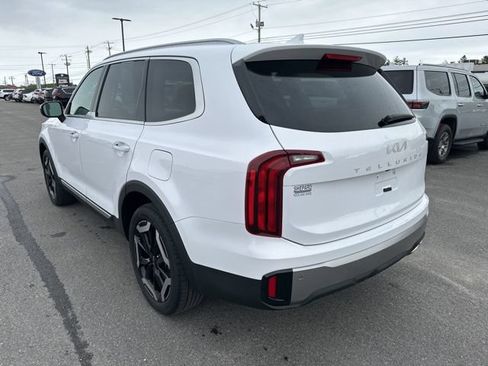 Used 2025 Kia Telluride S FWD image 4