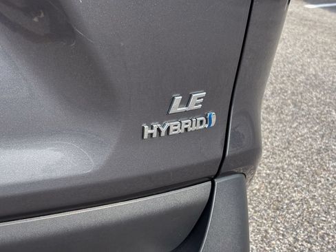 Certified 2024 Toyota RAV4 LE AWD/4WD image 14