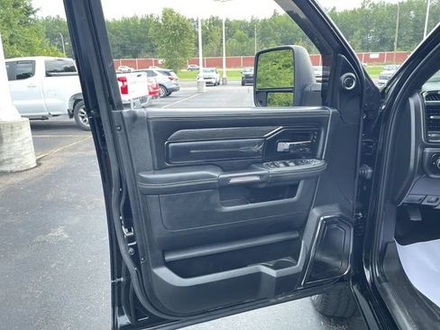 Used 2024 RAM 2500 Limited AWD/4WD image 23