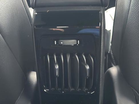 New 2026 Jeep Compass Latitude image 40