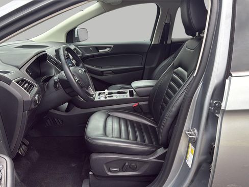 Certified 2024 Ford Edge SEL w/ Convenience Package AWD/4WD image 16