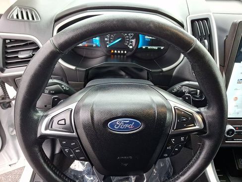 Certified 2021 Ford Edge SEL w/ Convenience Package image 18