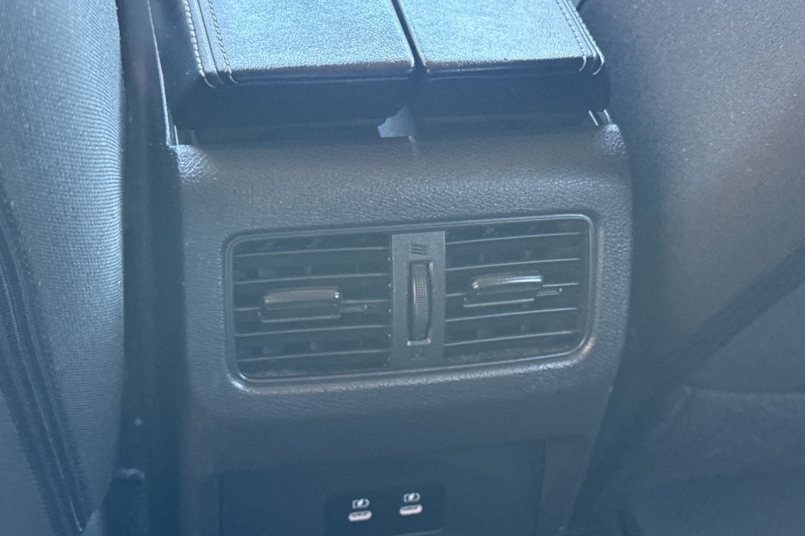 Certified 2025 Nissan Rogue SV AWD/4WD image 17
