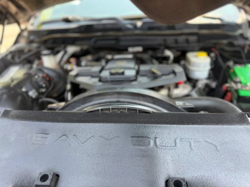 Used 2018 RAM 2500 Laramie AWD/4WD image 25