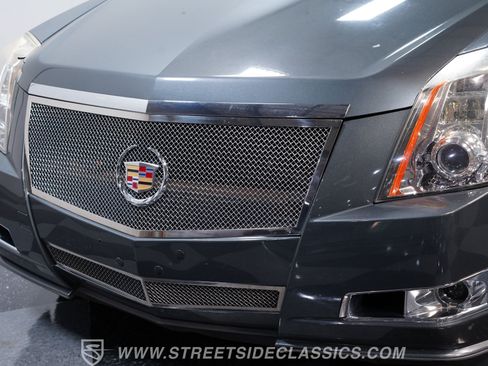 Used 2010 Cadillac CTS Performance w/ Performance Luxury Package RWD image 17
