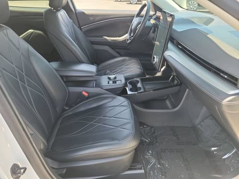 Used 2023 Ford Mustang Mach-E Select RWD image 19