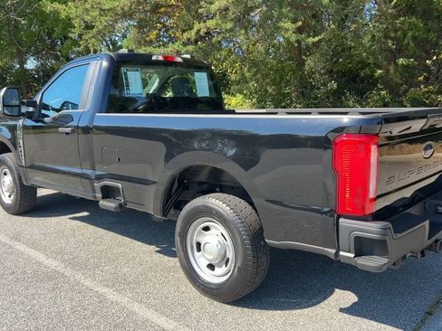 Used 2024 Ford F350 XL w/ Camper Package image 41