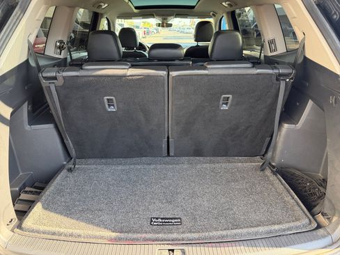 Used 2018 Volkswagen Atlas SEL Premium AWD/4WD image 28