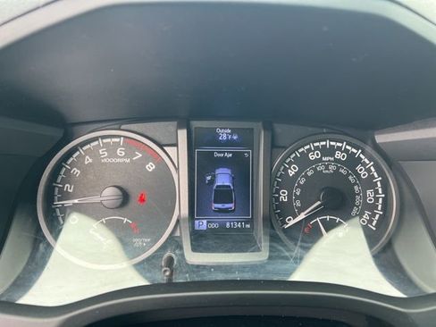 Used 2020 Toyota Tacoma TRD Pro image 11