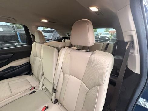 Used 2025 Subaru Ascent Premium AWD/4WD image 15