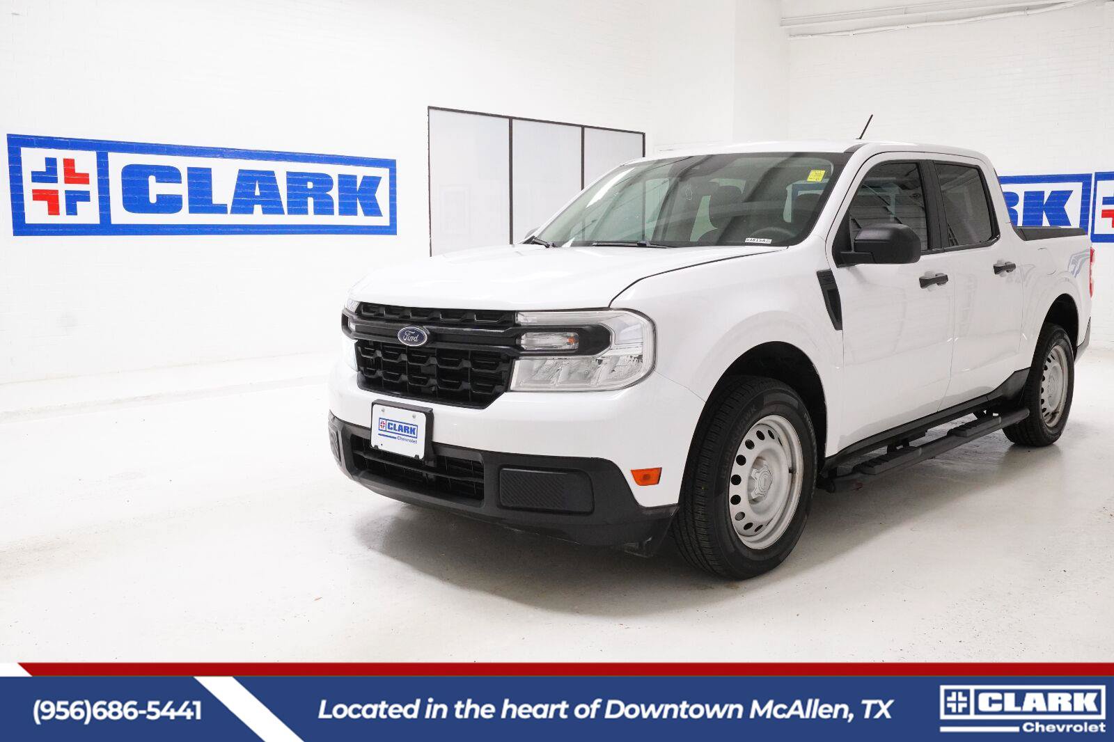 Used 2022 Ford Maverick XL FWD image 1