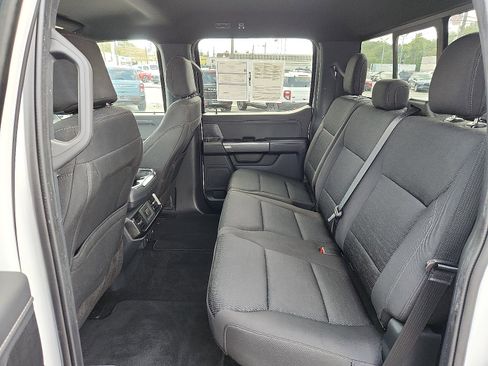 Certified 2021 Ford F150 XLT w/ Equipment Group 302A High image 10