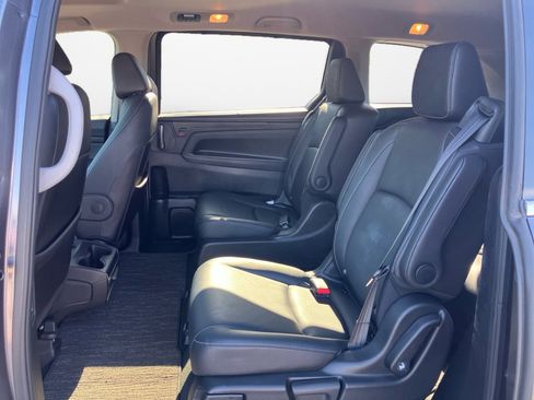 Certified 2024 Honda Odyssey EX-L image 13