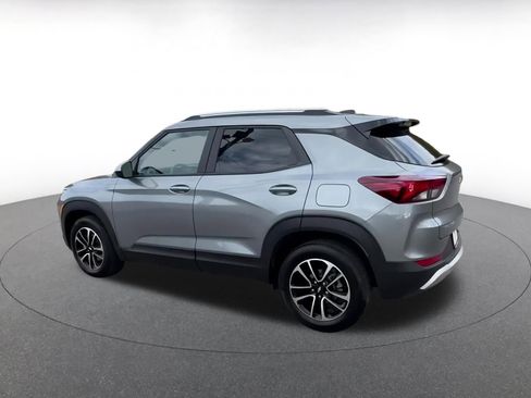 Used 2025 Chevrolet TrailBlazer LT image 10