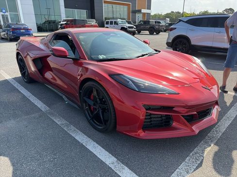 Used 2025 Chevrolet Corvette E-Ray image 9
