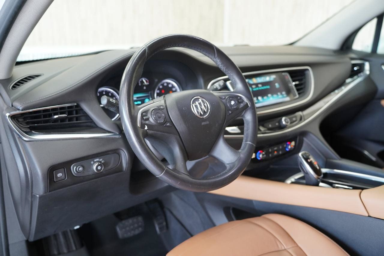 Used 2019 Buick Enclave Essence FWD image 11