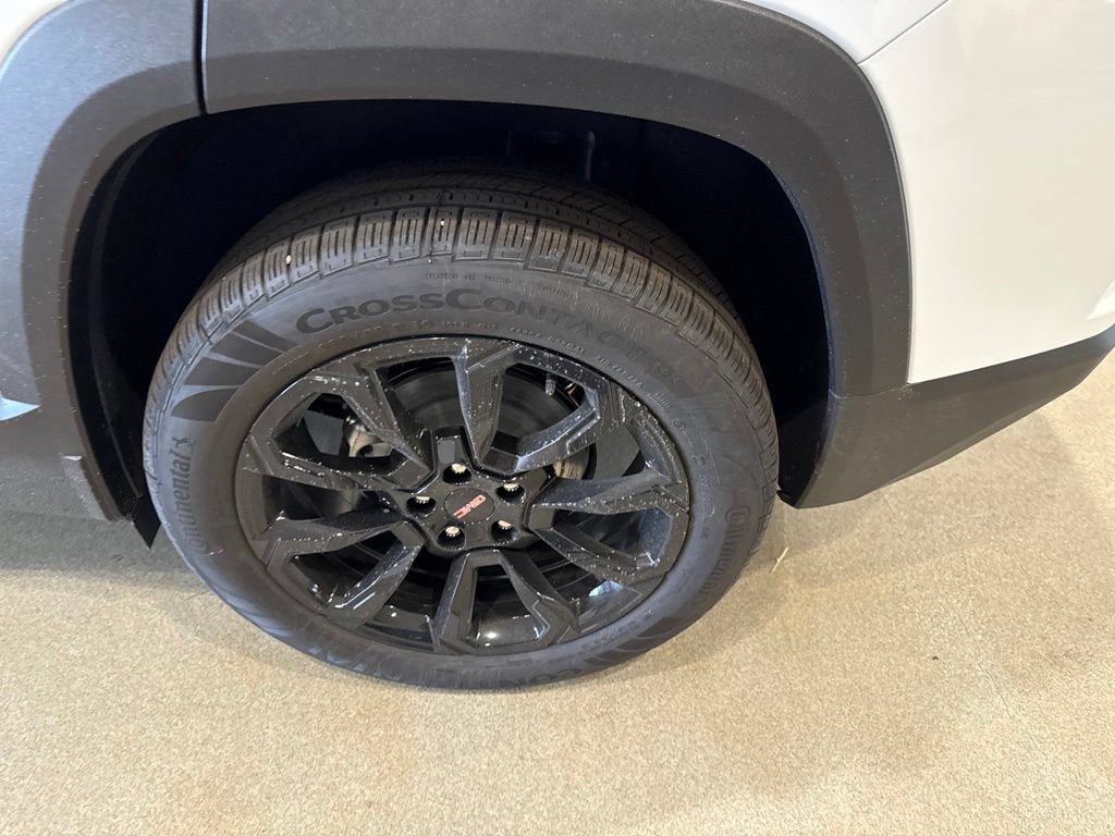 New 2027 GMC Terrain Elevation w/ Elevation Premium Package AWD/4WD image 10