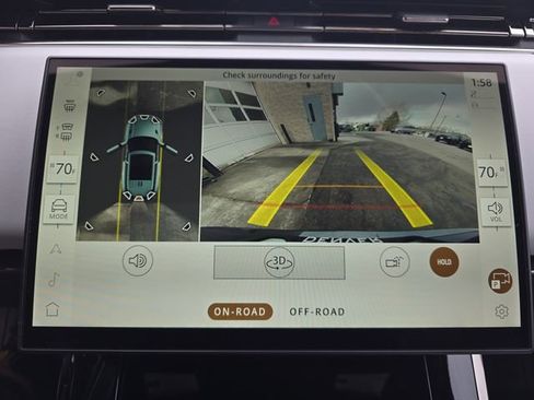 Used 2025 Land Rover Range Rover Sport SE image 26