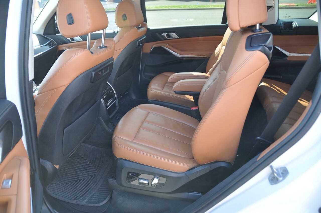Used 2019 BMW X7 xDrive40i AWD/4WD image 26