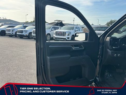 Used 2025 GMC Sierra 1500 Elevation RWD image 11