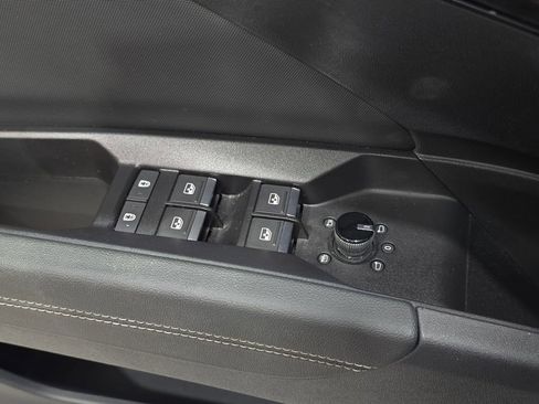 Used 2024 Audi Q4 e-tron Premium Plus w/ Premium Plus image 29